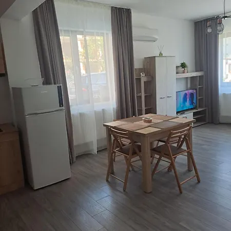 Apartment Seea Breeze Rezidence Strada T3 *